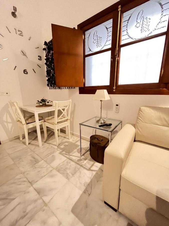 Elegant Duplex Isidoro Apartment เซบีญา ภายนอก รูปภาพ